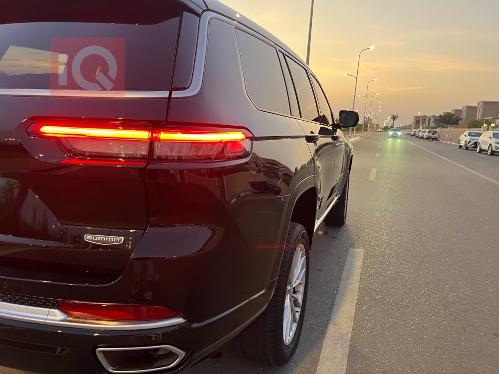 جیپ L گراند شیرۆکی